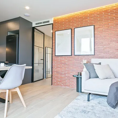 Joan Austria 2 Bedroom Appartamento *