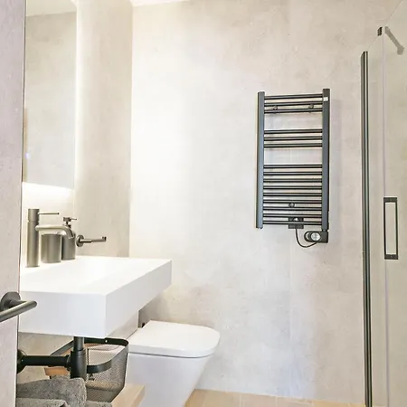 Joan Austria 2 Bedroom Barcelona