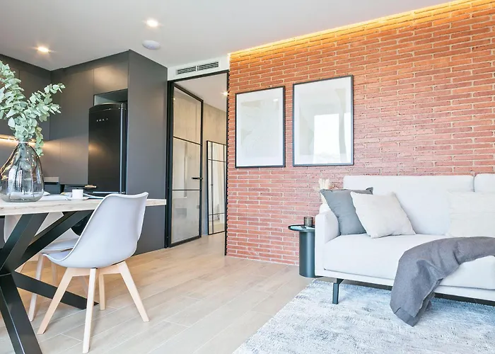 Joan Austria 2 Bedroom شقة *