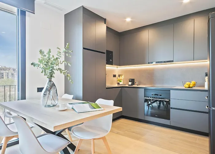 Joan Austria 2 Bedroom شقة *